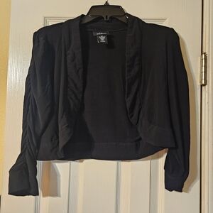 Nina Leonard Black Women's Shrug With Scrunched Sleeves